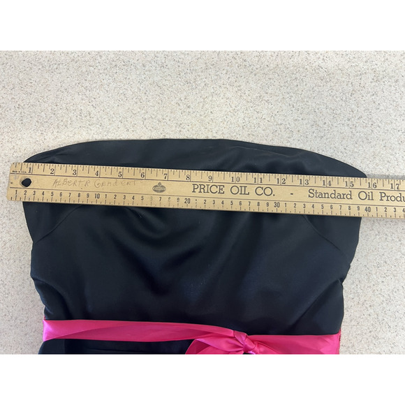 Vintage Y2K Formal Maxi Gown 7 Black Hot Pink Belt Goth Vampy Witchy Prom Dress - Picture 6 of 9